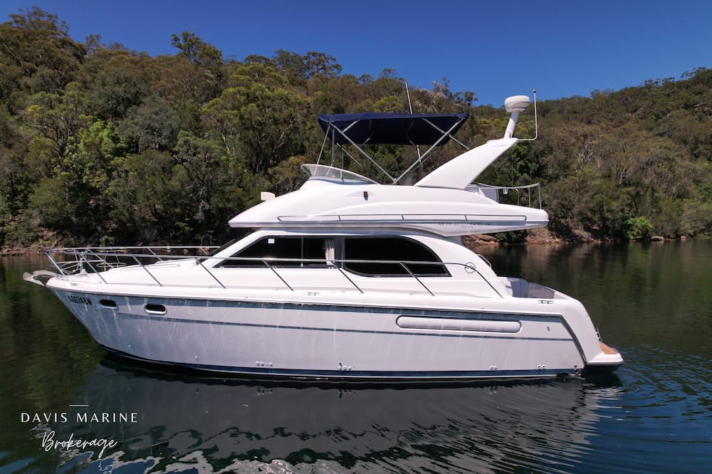 2001 BAYLINER 34 FLYBRIDGE