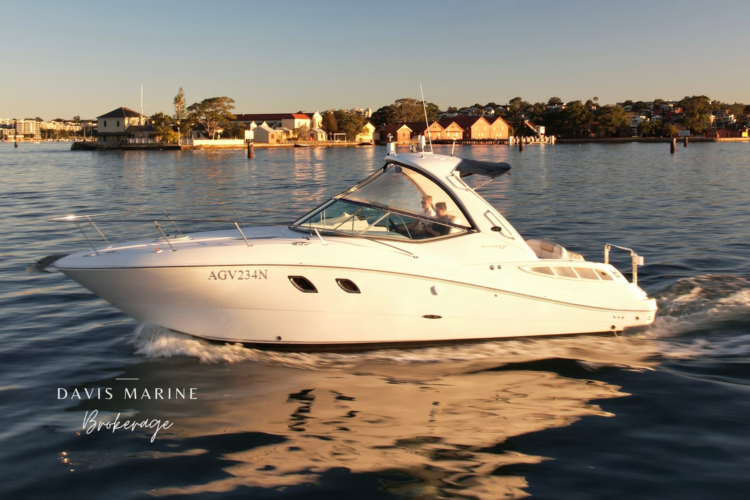 2009 Sea Ray 330 Sundancer For Sale Sydney Davis Marine Brokerage