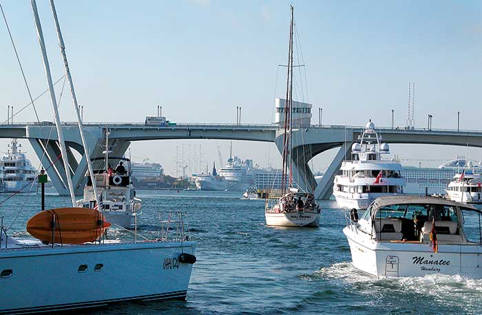 Motor Yacht vs. Sailboat Low bridges