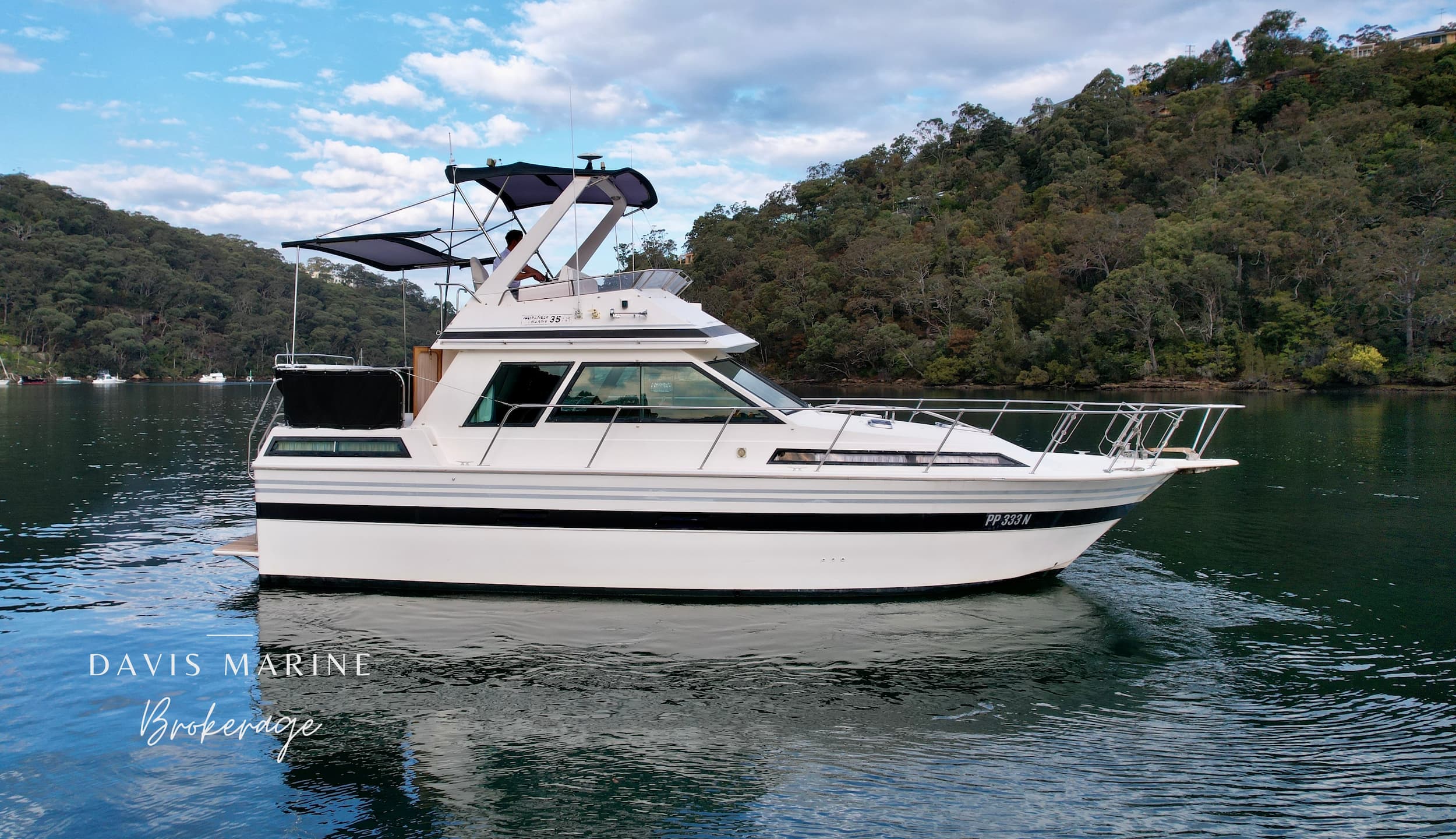 1990-Ranger-35-Aft-Cabin-Boats-For-Sale-in-Sydney-1.jpg