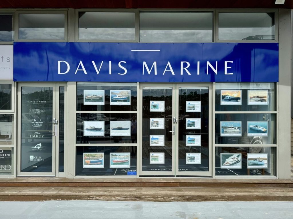 Davis Marine Brokerage at Mosman The Spit