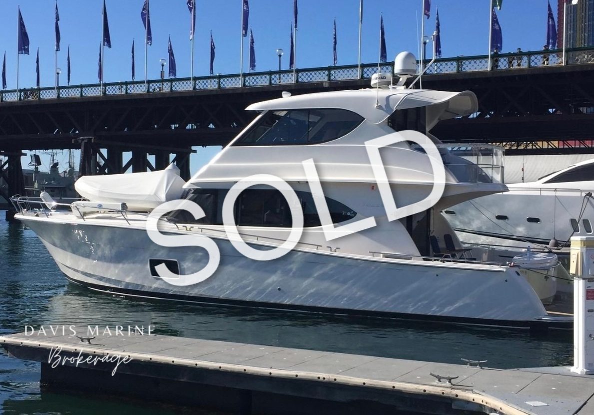 2010 Maritimo M48