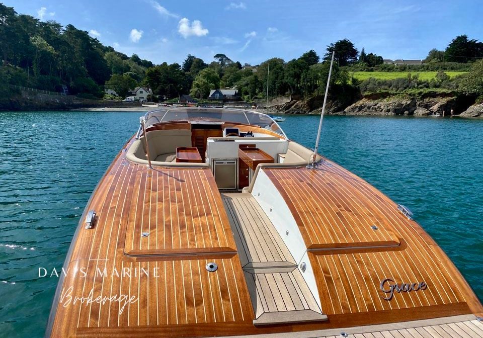 2013-Cockwells-9.5M-Grace-Boat-For-Sale-Sydney-Davis-Marine-Brokerage-7.jpeg
